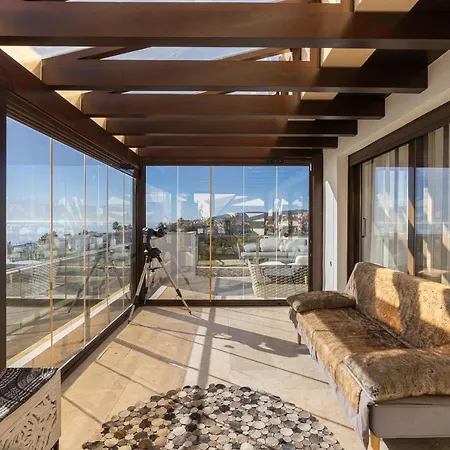 1bc1 Marina Castillo Apartment