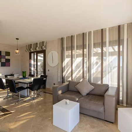 Apartment 1bc1 Marina Castillo *