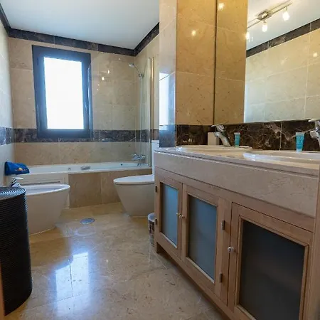 1bc1 Marina Castillo Apartment